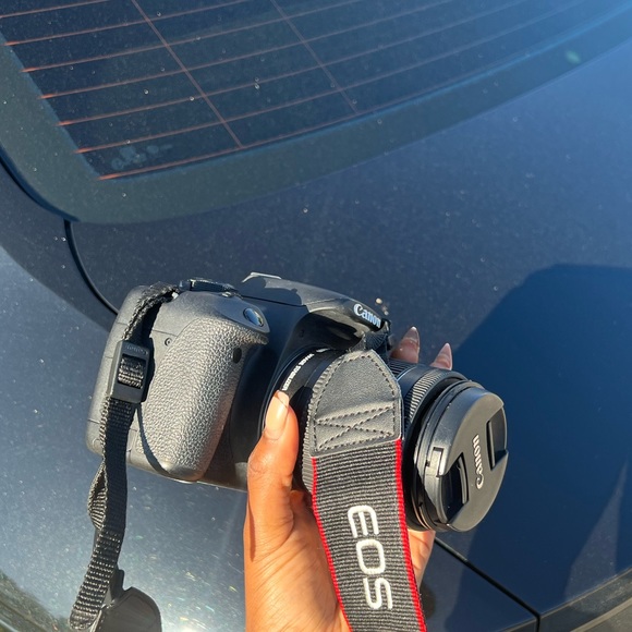 Canon EOS Rebel T5i DSLR Camera & EF-S 18-55mm Lens - Picture 5 of 5